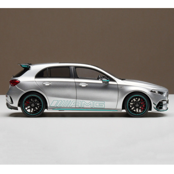 Mercedes-Benz AMGA45S small steel gun alloy car model