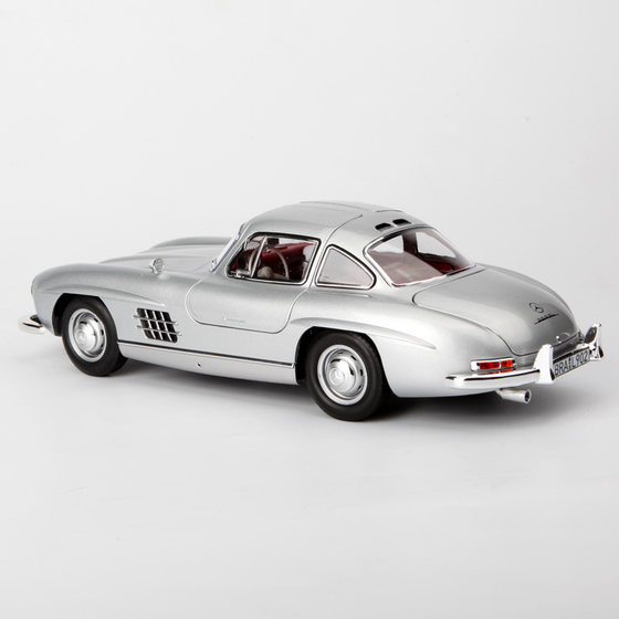 118 Mercedes Benz 300sl gull wing door norev car model