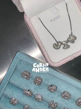 Coriander香菜 自定含义 定制个性满钻mini26泡泡字母项链礼物