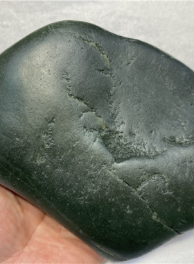 和田玉原石籽料山流水原料河磨玉