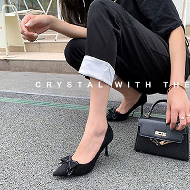 细跟高跟鞋女2025年新款蝴蝶结尖头绒面单鞋黑色工作鞋大码41-43 - 图2