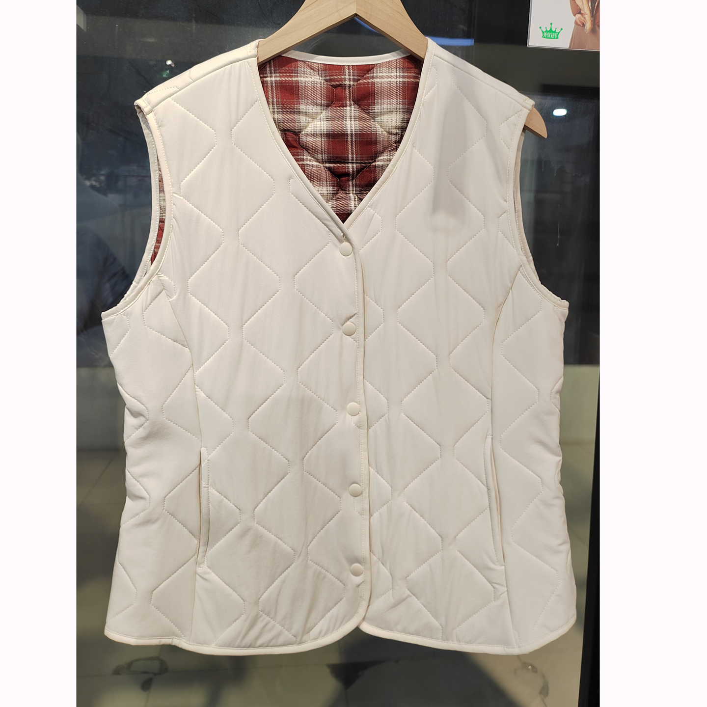 好彩2025女款格格搭羊毛三防保暖背心加绒加厚内搭打底衫坎肩上衣,淘宝优惠券,粉丝福利购,淘宝优惠卷