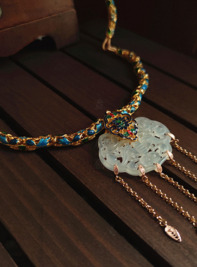 景泰蓝玉石璎珞项圈长命锁岫玉