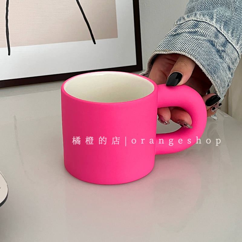 玫粉色陶瓷马克杯咖啡杯ins风可爱水杯高颜值杯子女生早餐杯家用