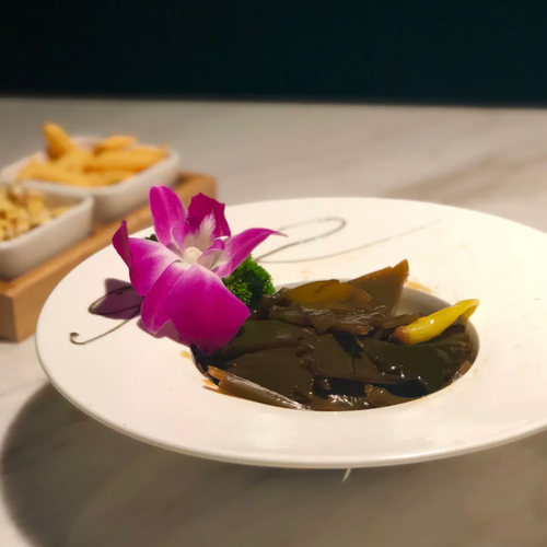 酒店中厨会所中式草帽盘意境菜创意特色餐具白瓷圆形融合菜冷菜盘 - 图0