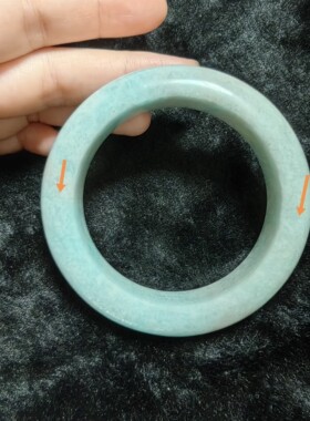 亏出 天然无染色天河石手镯 有瑕疵 圈口54