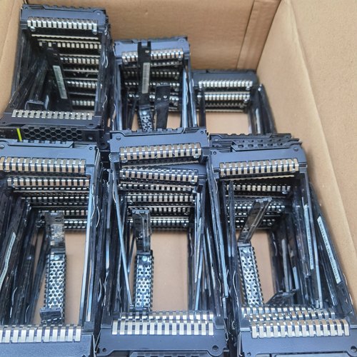 华为服务器RH1288/2288V3 2285/88H V3 V5 2.5寸3.5寸 硬盘托架 - 图2