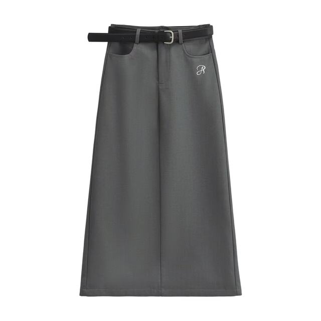 Original commuter style suit with slit skirt for women
