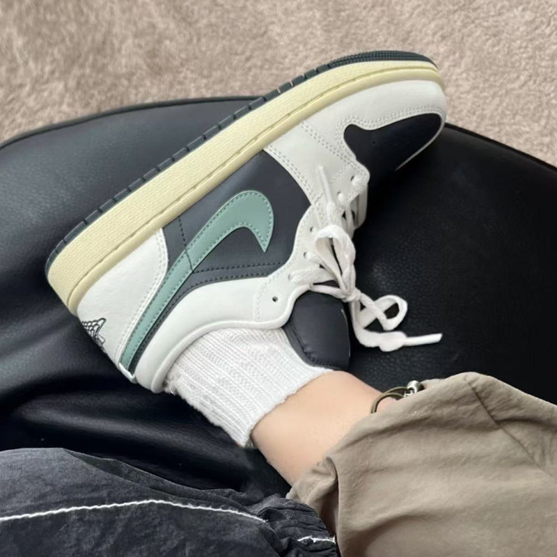 耐克/Air Jordan 1 Low 黑绿色 低帮 复古篮球鞋 DC0774-001,淘宝优惠券,粉丝福利购,淘宝优惠卷