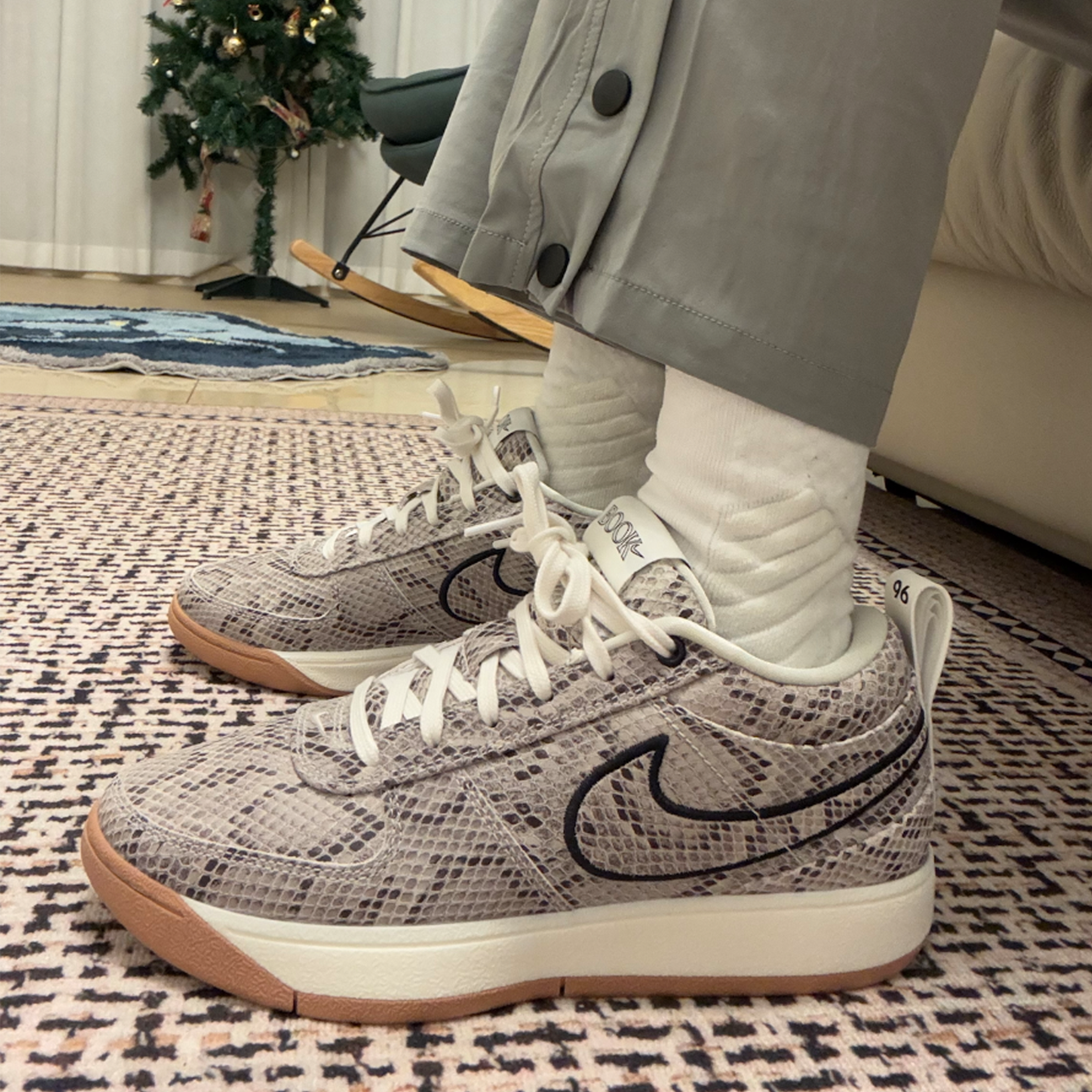 耐克/Nike Book 1 EP 实战低帮蟒蛇纹实战复古篮球鞋 HJ5353-100,淘宝优惠券,粉丝福利购,淘宝优惠卷