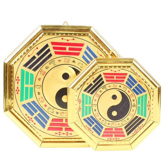 Manufacturer's ready-made Xuanyi Phnom Penh Tai Chi Bagua Mirror, Bagua Mirror handicraft pendant, Tai Chi Yin and Yang mirror ornaments