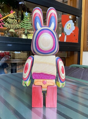 潮牌kaws实木公仔暴力熊bearbrick木头潮玩积木熊手办28cm胡桃木