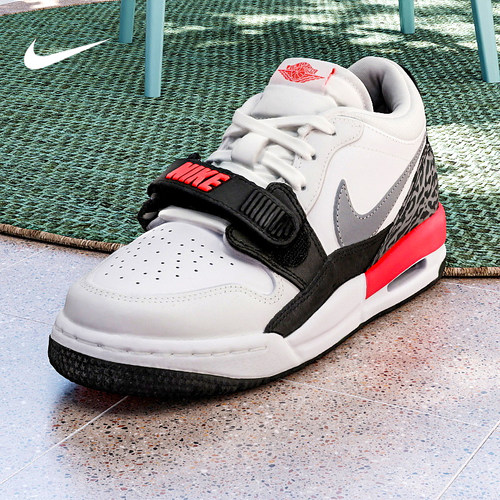 Nike耐克女鞋大童鞋 AJ312低帮魔术贴复古球鞋运动板鞋CD9054-113 - 图0