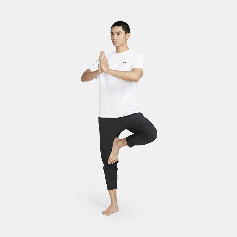 Nike耐克短袖DRI-FIT HYVERSE男子训练速干运动半袖T恤DV9840-100-图3