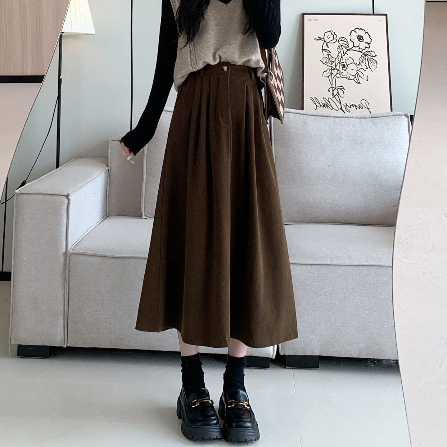 复古灯芯绒半身裙女2025秋冬高腰显瘦小个子中长款a字大摆伞裙子,淘宝优惠券,粉丝福利购,淘宝优惠卷