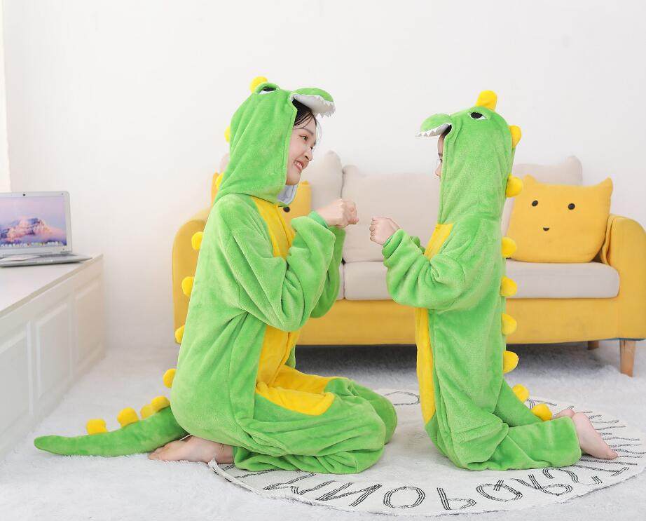 新品上市 果绿色恐龙连体睡衣卡通动物亲子服装法兰绒春秋演出服,淘宝优惠券,粉丝福利购,淘宝优惠卷