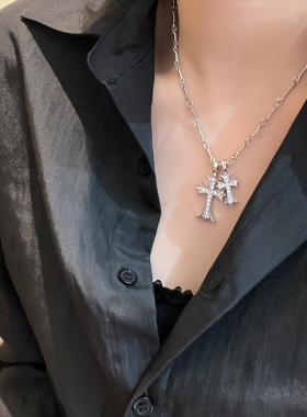 独特设计双十字架闪钻项链毛衣链