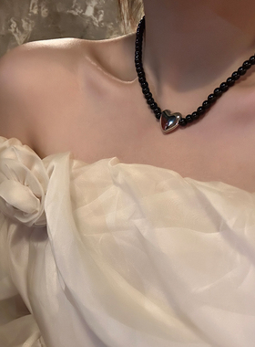 小众设计感黑色爱心项链锁骨链