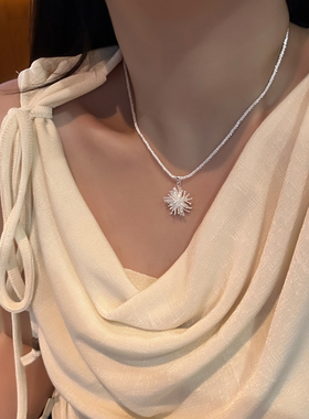 精致独特银白色烟花吊坠项链颈链