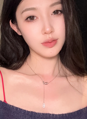 简约百搭镶钻小猪鼻子吊坠项链