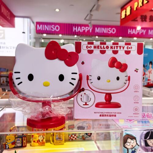 名创优品三丽鸥红苹果桌面异形旋转镜凯蒂猫梳妆台化妆镜子正品 - 图1