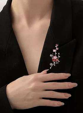 复古宫廷锌合金梅花胸针女