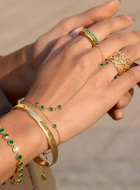 欧美不锈钢绿色钻连指手链女轻奢小众戒指钛钢不掉色跨境饰品