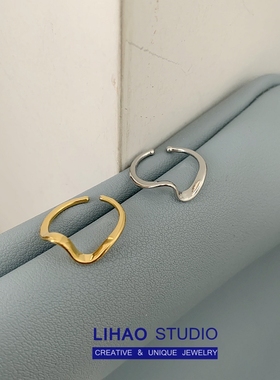 水波纹复古镀18K金色戒指搭配感