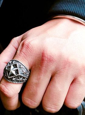 [夜空中闪亮的星银男五角星戒指