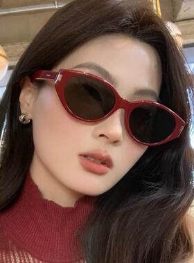 红色猫眼墨镜新年拍照道具高级感