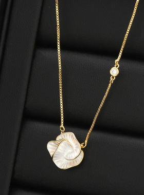 滴油女山茶花锁骨链项链