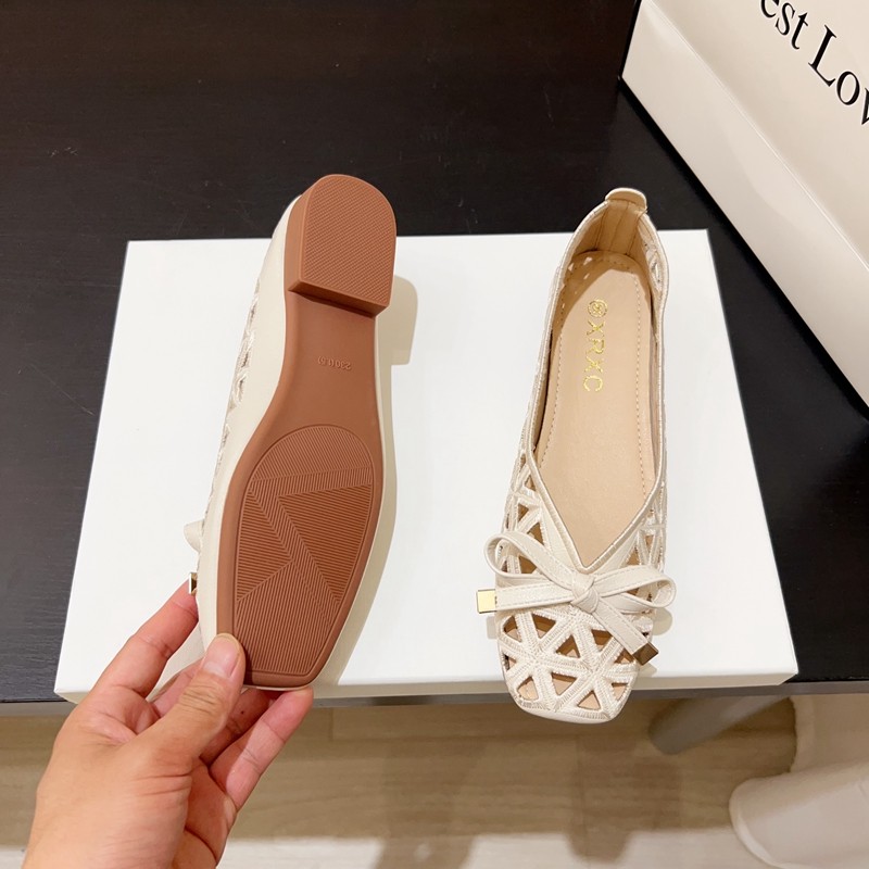 2025夏季新款鞋子蝴蝶结法式镂空粗跟软底低跟包头外穿洞洞女凉鞋,淘宝优惠券,粉丝福利购,淘宝优惠卷