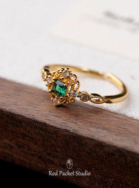 红口袋 Vintage复古宫廷风仿祖母绿宝石开口戒指高级感铜镀金指环