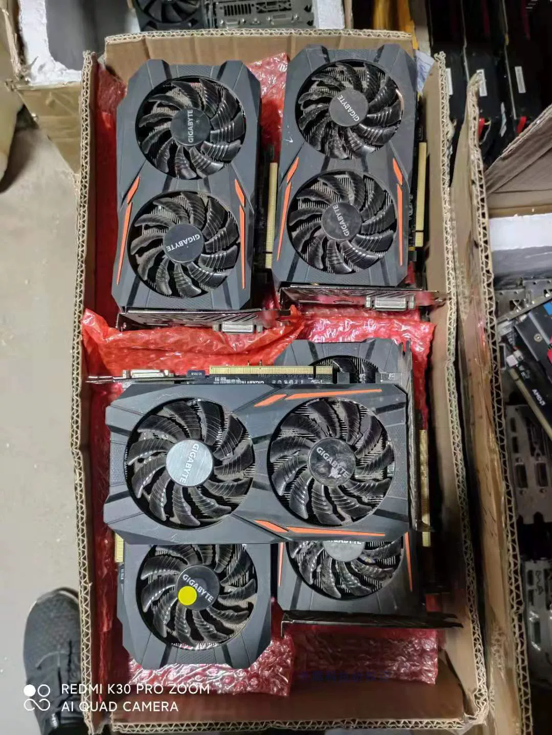 Разнообразная видеокарта для настольного ПК Sapphire RX560D R7 240 75W бывшая в употреблении 2G4G 4K, грызущая курицу LOL
