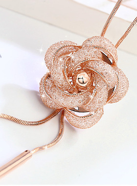 戴拉时尚玫瑰花项链长款毛衣链