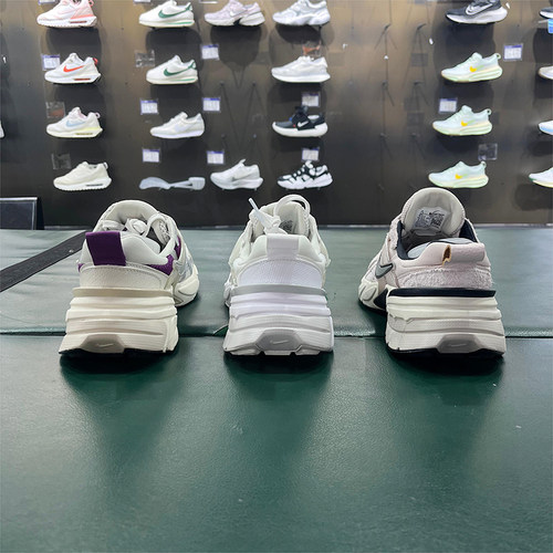 Nike/耐克男女 V2K RUN 轻便网面透气老爹鞋运动休闲跑步鞋FD0736 - 图2