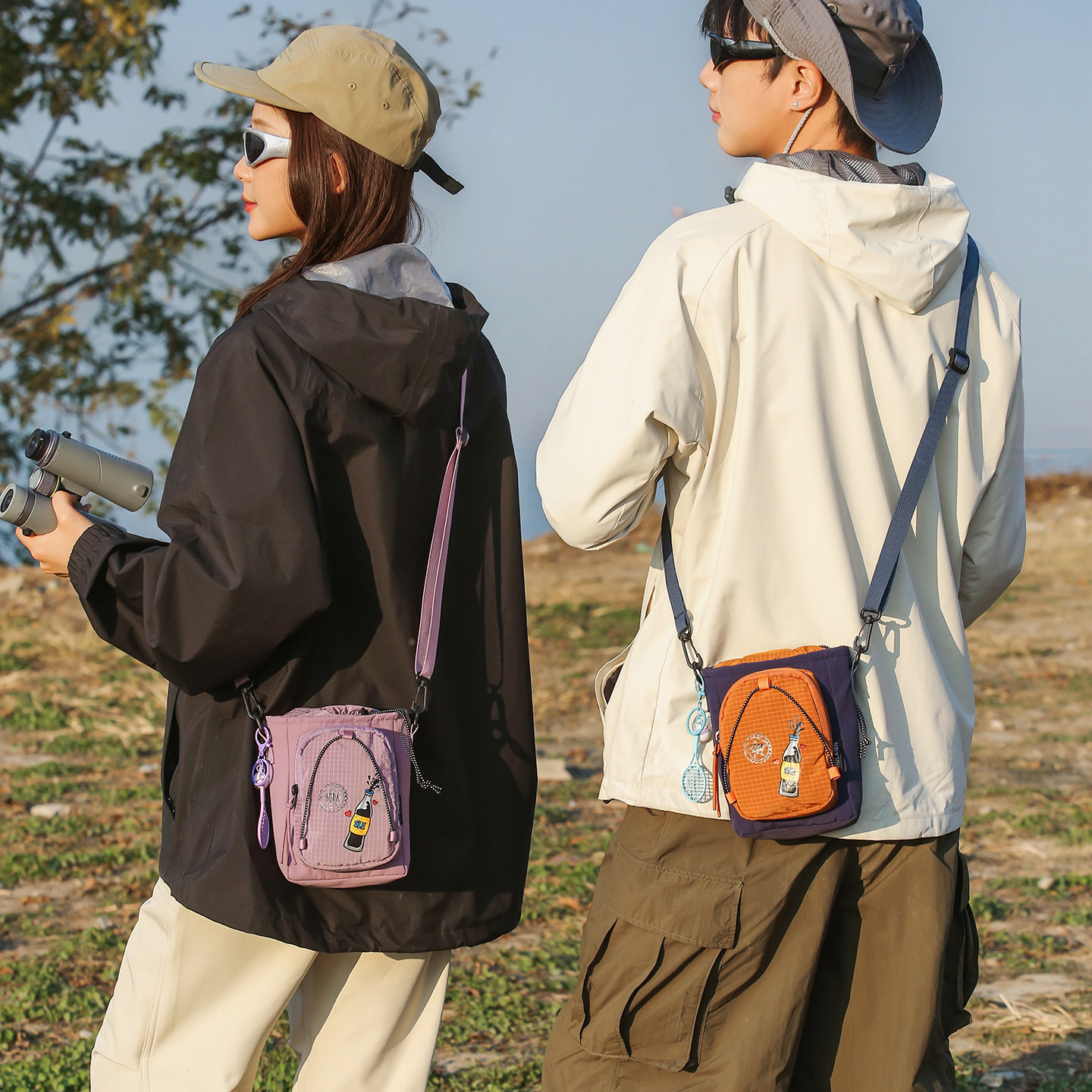 Multifunctional outdoor lightweight portable shoulder crossbody bag