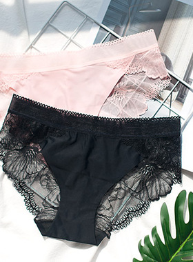 英文杂志画册背景服装鞋包道具