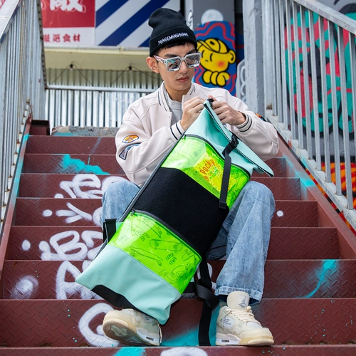 Скейтборд, защитное снаряжение, сумка-органайзер с двумя изогнутыми концами, рюкзак