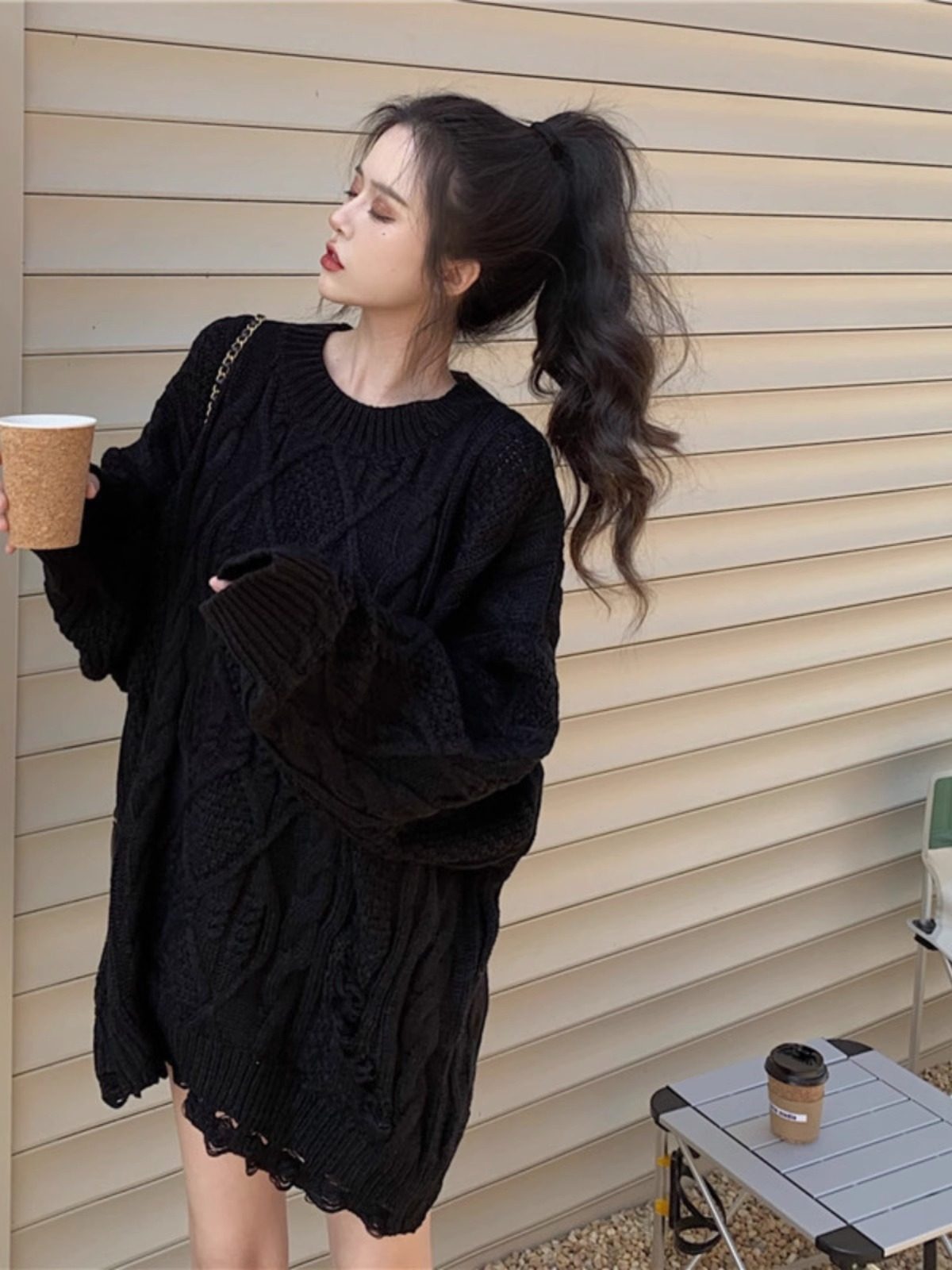 秋冬新款宽松慵懒风麻花毛衣裙搭配靴子的黑色中长款毛衣女遮屁股,淘宝优惠券,粉丝福利购,淘宝优惠卷