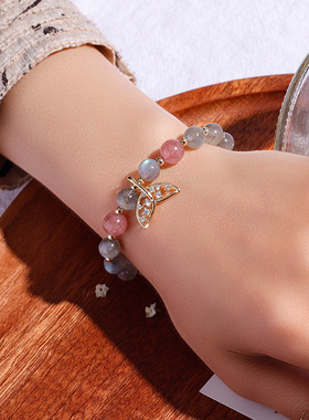 巴度草莓晶水晶手链个性鱼尾设计韩版月光石手镯女甜美简约手饰潮