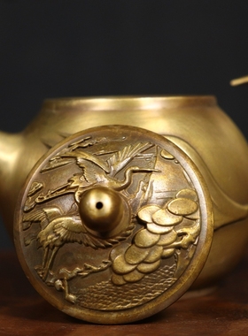 黄铜仙鹤茶壶浮雕创意茶具家居办公会客茶几装饰桌面摆件铜工艺品