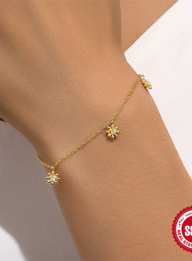 s925纯银韩版小清新花朵高级感间隔花瓣吊坠田园风手链女手串