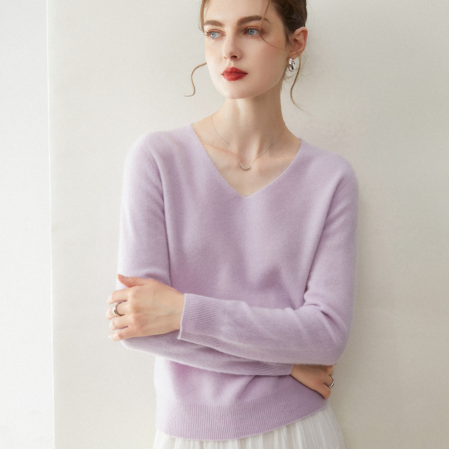 康赛妮~秋冬款纯山羊绒衫女平面一线V领修身显瘦针织打底毛衣内搭,淘宝优惠券,粉丝福利购,淘宝优惠卷