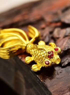 情侣生肖爱心花朵仿黄金吊坠