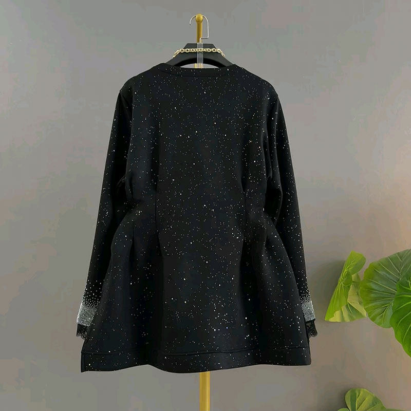 2026春季新款时尚圆领袖口烫钻拼蕾丝满天星宽松遮肉大码女装上衣,淘宝优惠券,粉丝福利购,淘宝优惠卷
