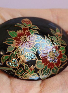 西洋古董珠宝首饰进口金莳绘水牛角镶螺钿吊坠项链胸针胸花