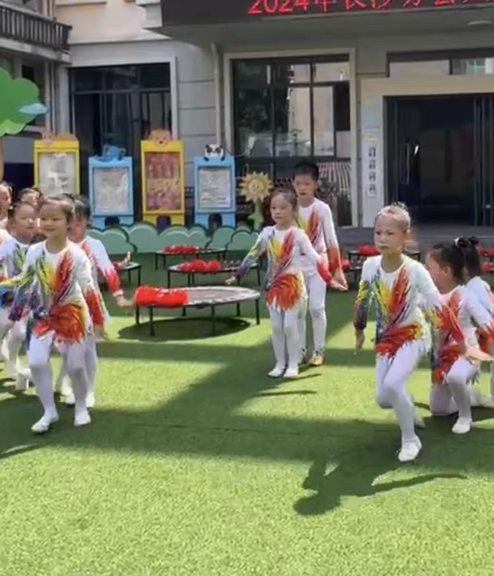 儿童花球啦啦队服女专业定制啦啦操比赛表演服装成人艺术健美操服 - 图0