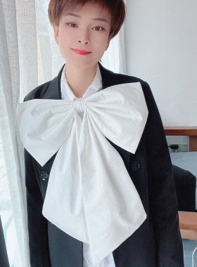 法式乳白色衣服配饰夸张大领结