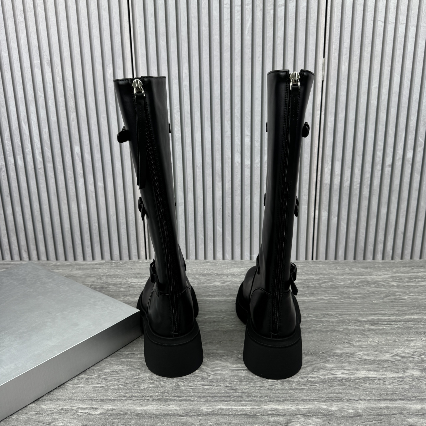 欧洲站欧货2025冬季新款后拉链高跟厚底高筒女靴时尚长筒骑士靴潮 - 图3